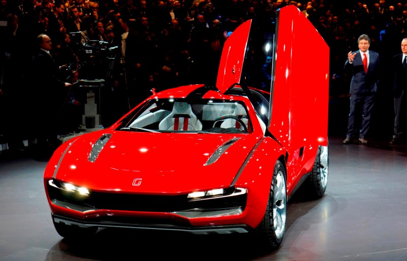 2013 Giugiaro PARCOUR 24