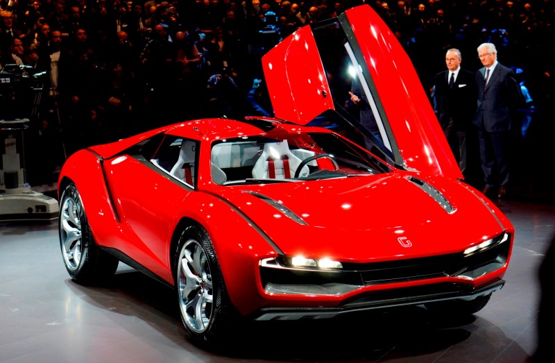 2013 Giugiaro PARCOUR 25