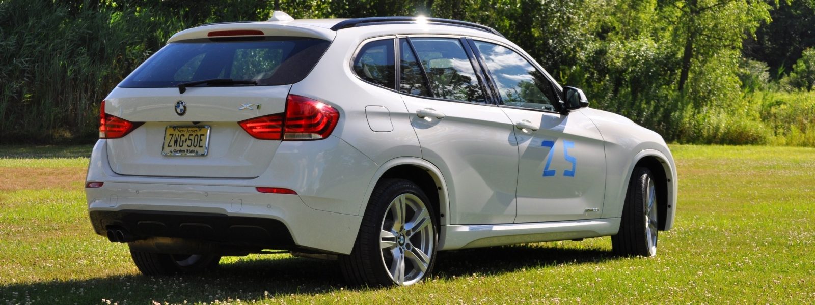 Road Test Review - 2014 BMW X1 sDrive28i M Sport - Alpine White