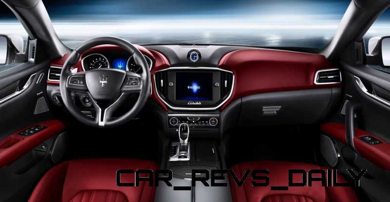 Maserati-Ghibli-Plancia-frontale