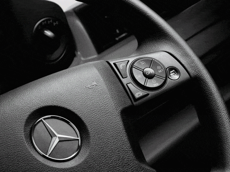 UNIMOG u5023 GIF INTERIOR