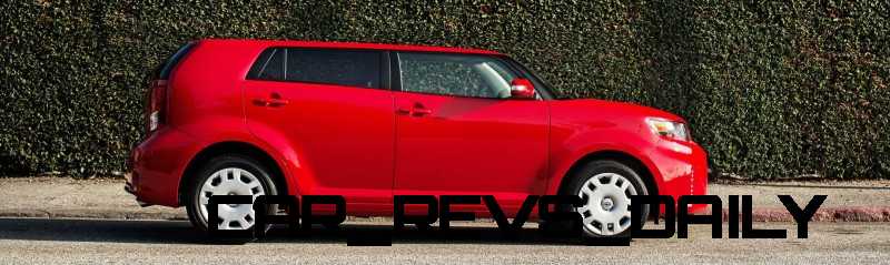 2014-Scion-xB-Red-2 ROOF CHOP