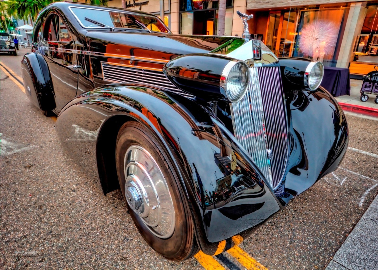 Iconic Classic 1925/34 RollsRoyce Phantom I Round Door Aero Coupe
