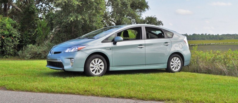 2014 Toyota Prius Plug-in Hybrid 20
