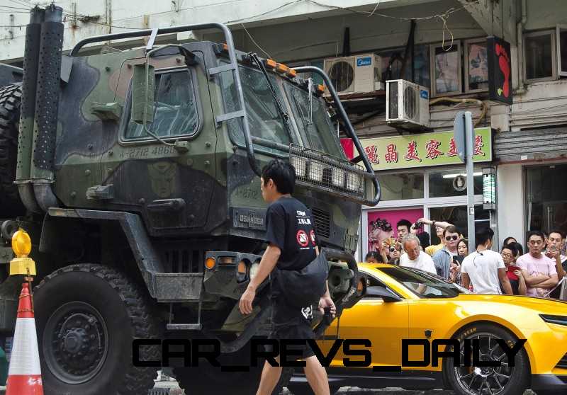 Transformers4 Oshkosh Defense 10-Ton 6x6 Dumptruck Hound