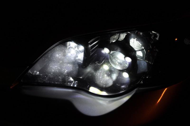 subaru legacy gt DIY led headlights and emblem_8216492832_l