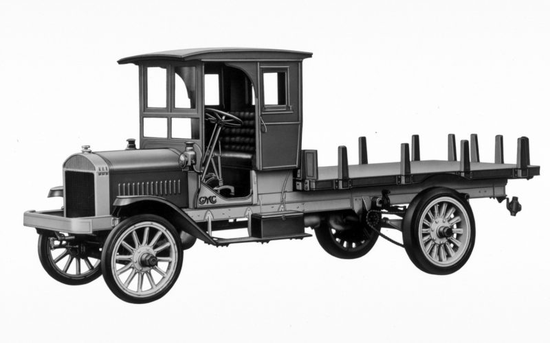 1915-GMC-Platform-Truck