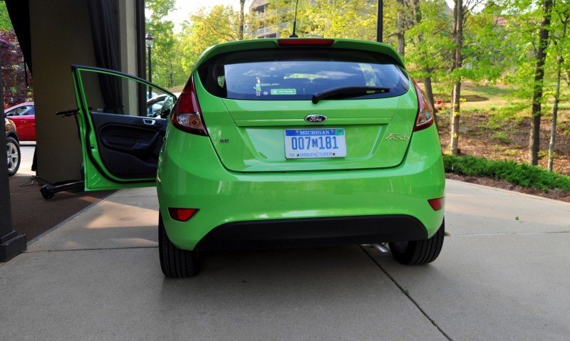 Car-Revs-Daily.com 2014 FORD Fiesta 2
