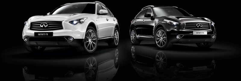 infiniti_fx_black_and_white_1