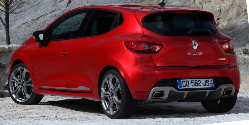 Car-Revs-Daily.com Builds a 2014 Renault Clio RS 200 EDC Lux 54