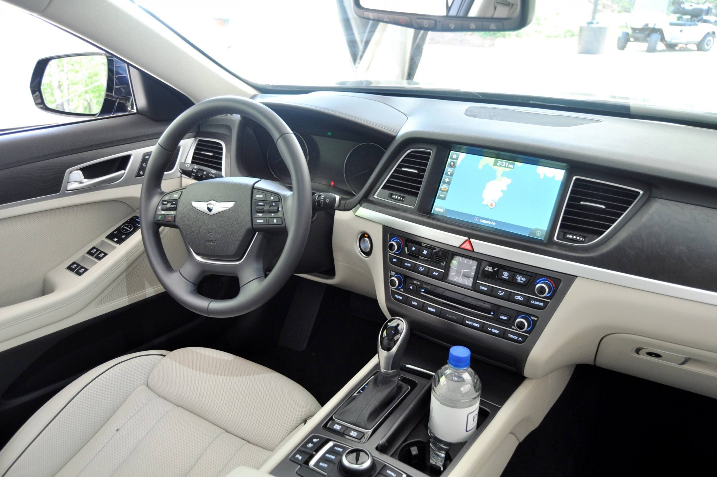 2015 Hyundai Genesis Leds