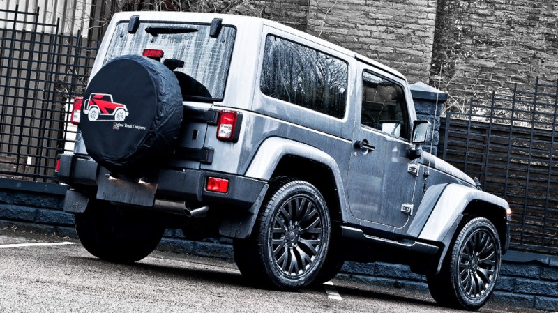 High-Fashion JEEP Upgrades - KAHN Design Shows Sexy New Wrangler Grilles, LEDs, Wheels and Leathers 15