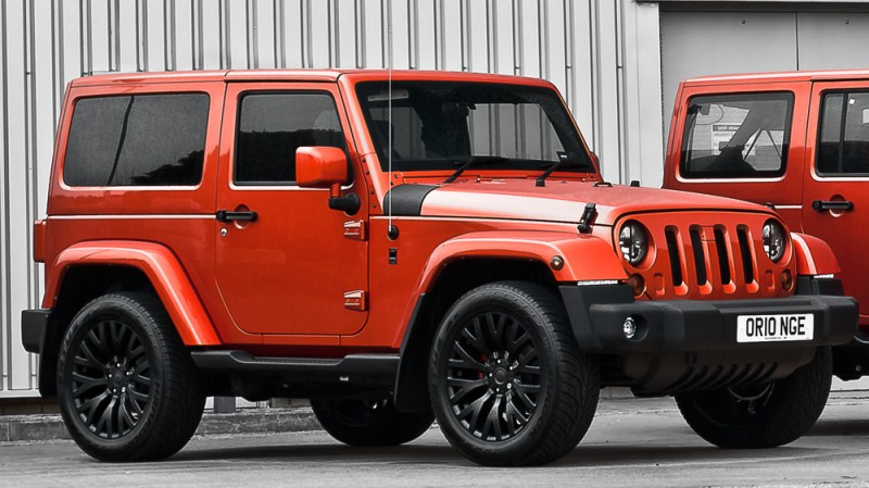 High-Fashion JEEP Upgrades - KAHN Design Shows Sexy New Wrangler Grilles, LEDs, Wheels and Leathers 29