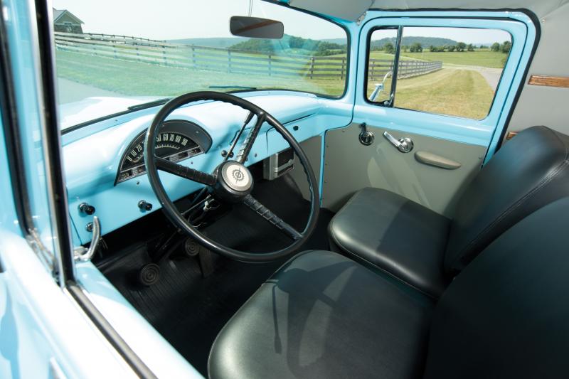 1956 Ford F-100 Panel Truck 4