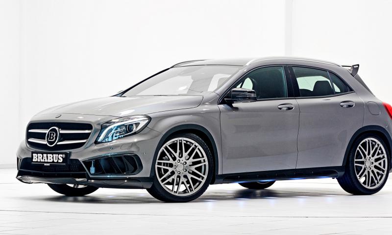 2015 BRABUS Mercedes-Benz GLA-Class 2