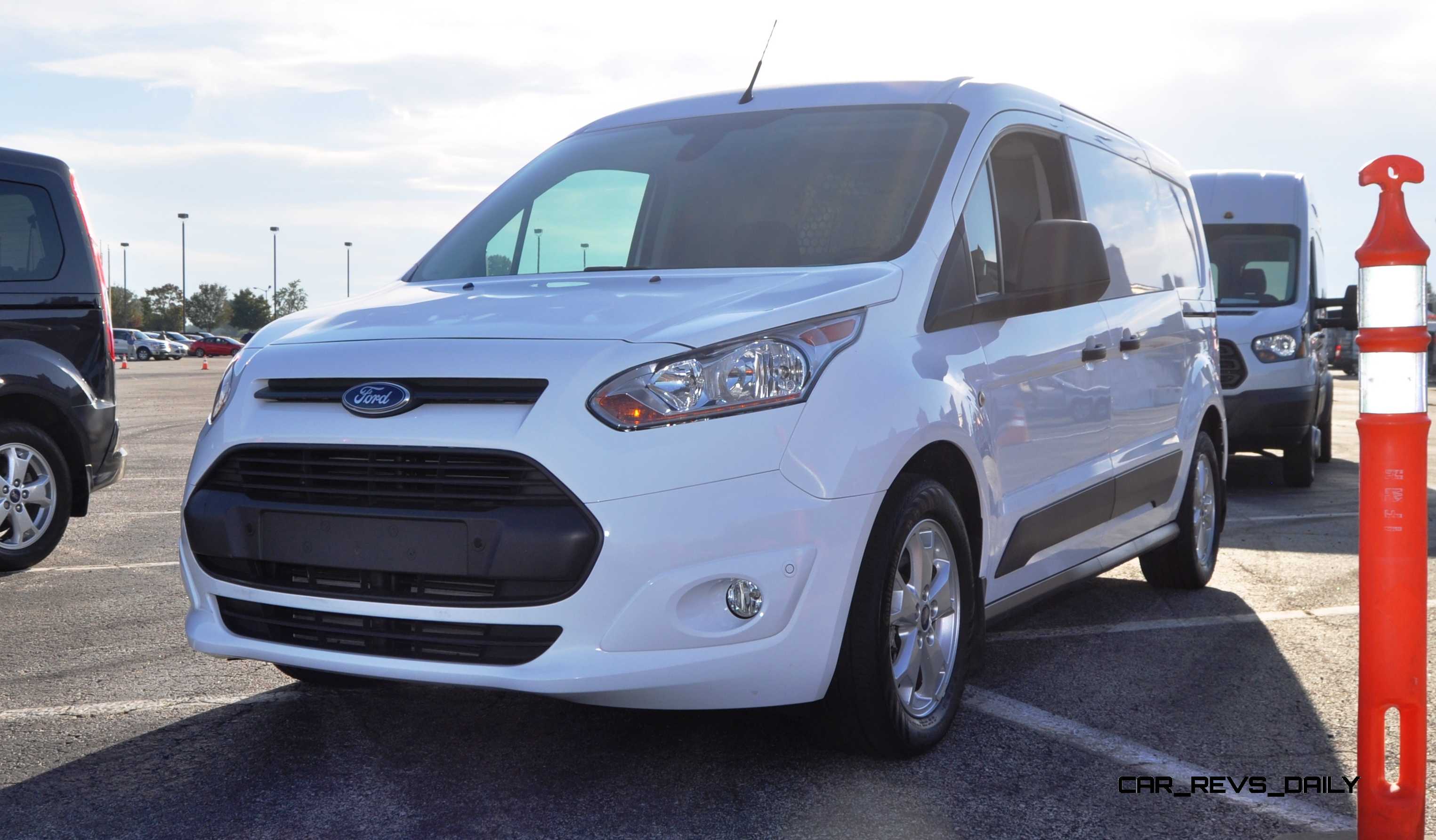 Best of Awards - 2015 Ford Transit Connect Cargo 1.6L EcoBoost - 4K Track Test Drive Video
