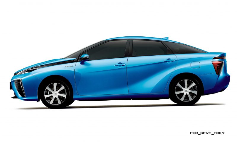 2016 Toyota FCV Production Car 16