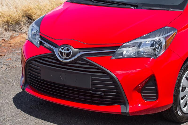 Road Test Review - 2015 Toyota Yaris SE 5-Door 13