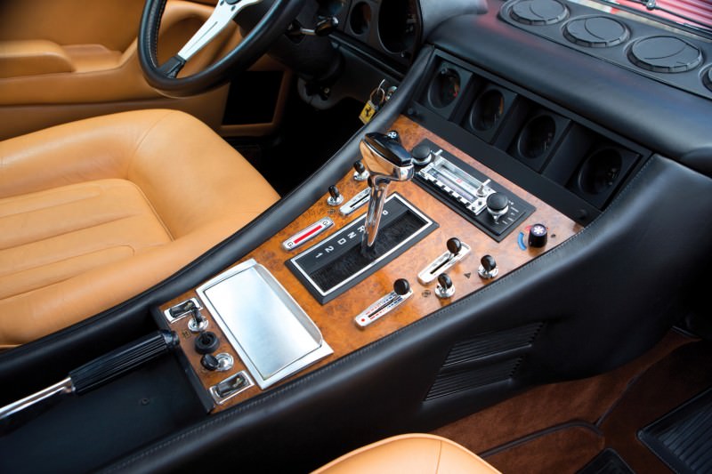 1982 Ferrari 400i 13