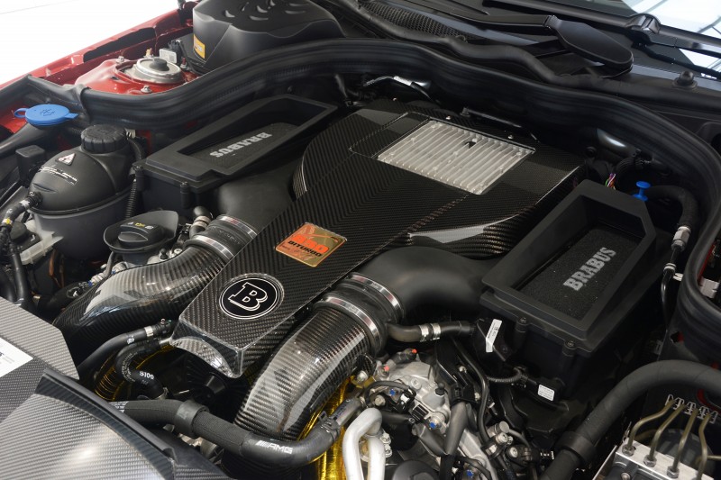 2015 BRABUS 850 44