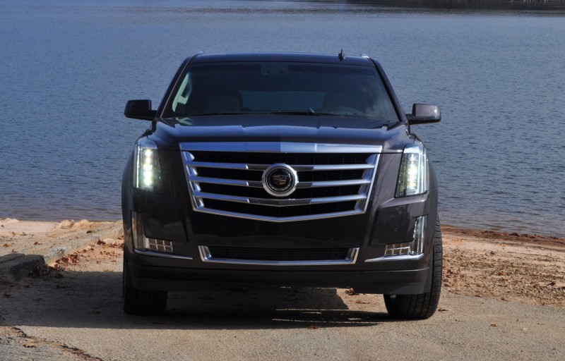 2015 Cadillac Escalade Luxury AWD 14