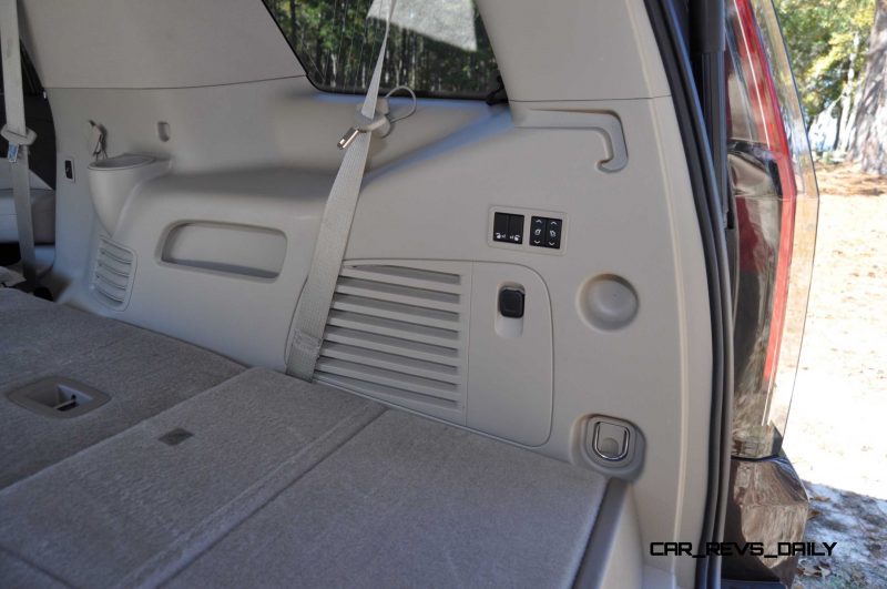 2015 Cadillac Escalade Luxury AWD 40