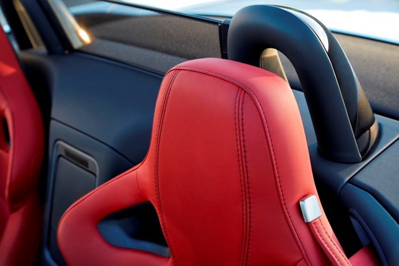 2015 JAGUAR F-Type 17