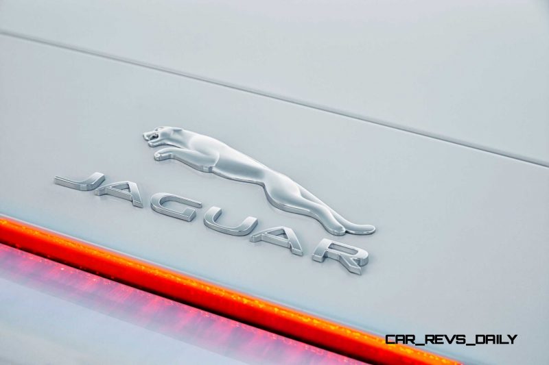 2015 JAGUAR F-Type 18