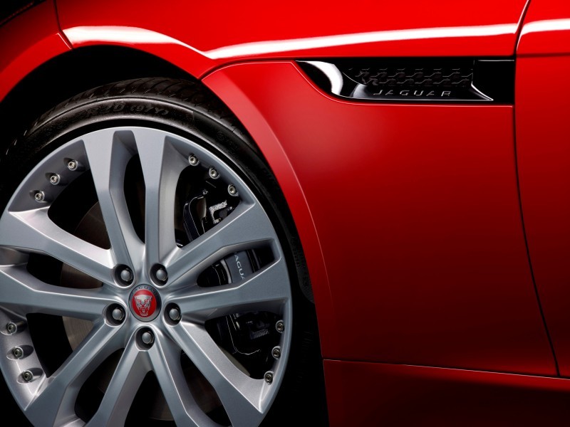 2015 JAGUAR F-Type 76
