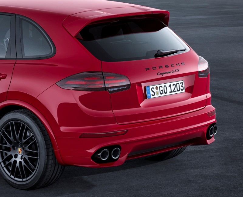 2015 Porsche Cayenne GTS 5