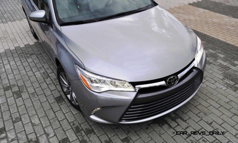 2015 Toyota Camry XLE V6 10