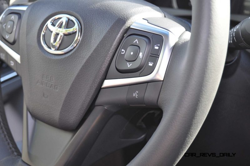 2015 Toyota Camry XLE V6 57