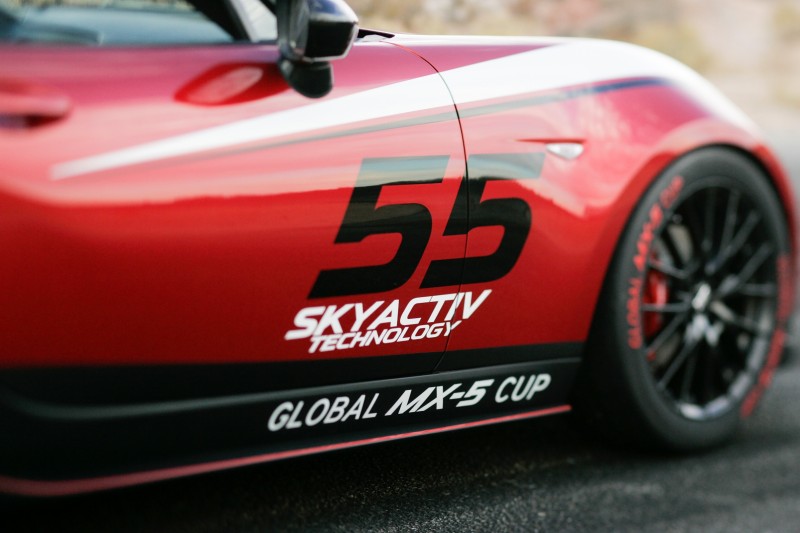 2016 MazdaSpeed MX-5 Racecar 15