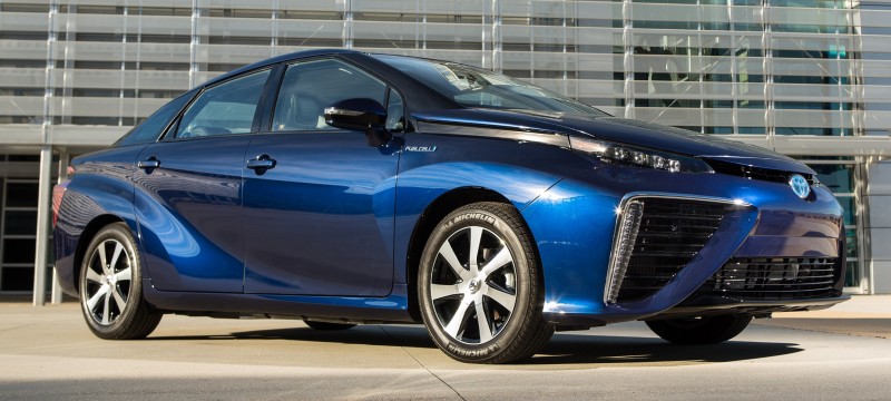 2016 Toyota Mirai 25