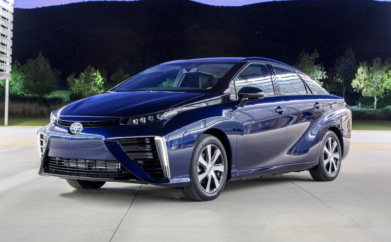2016 Toyota Mirai 42