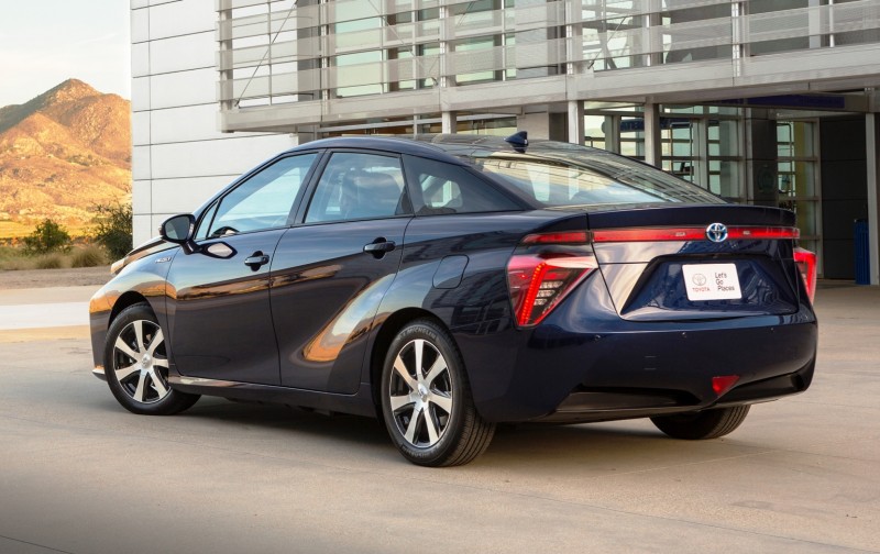 2016 Toyota Mirai 45