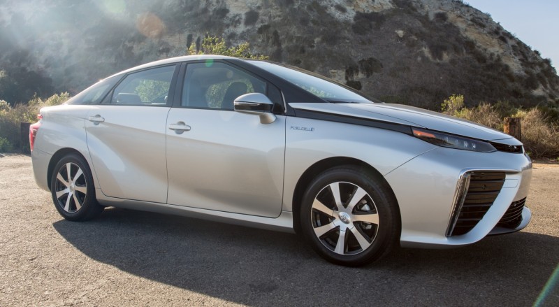 2016 Toyota Mirai 47