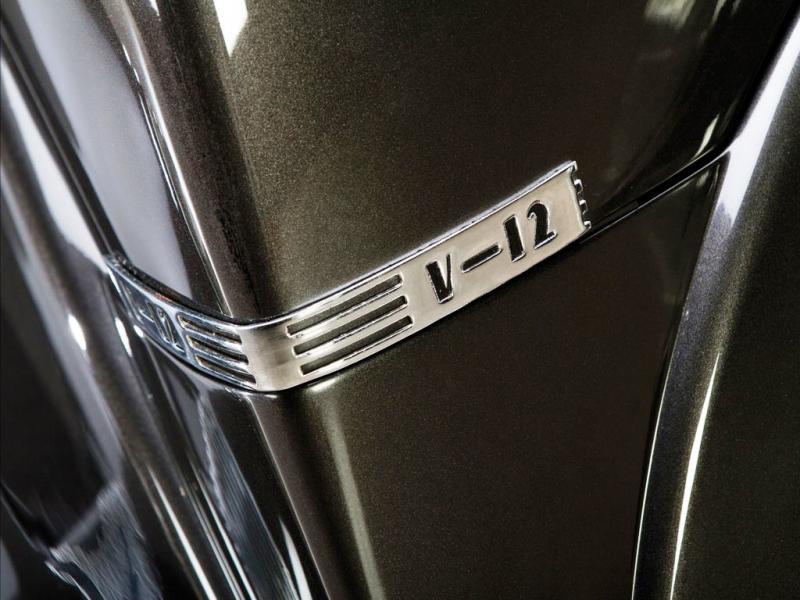 RM Dallas Preview - 600HP V12 1939 Lincoln Zephyr Coupe 8