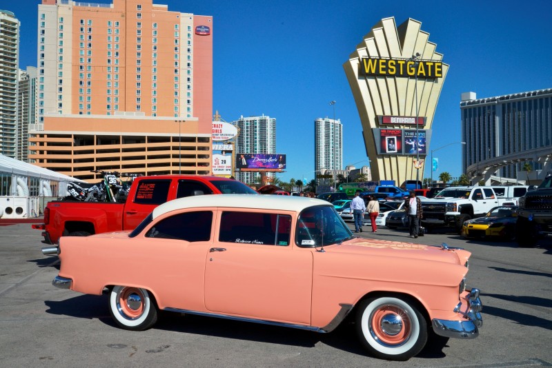 SEMA 2014 Showfloor Photo Gallery - The CARS 1