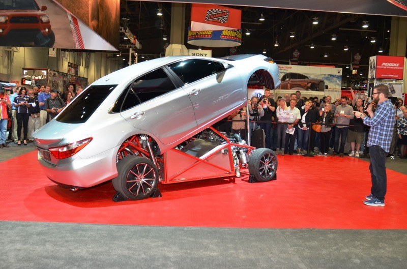 SEMA 2014 Showfloor Photo Gallery - The CARS 59