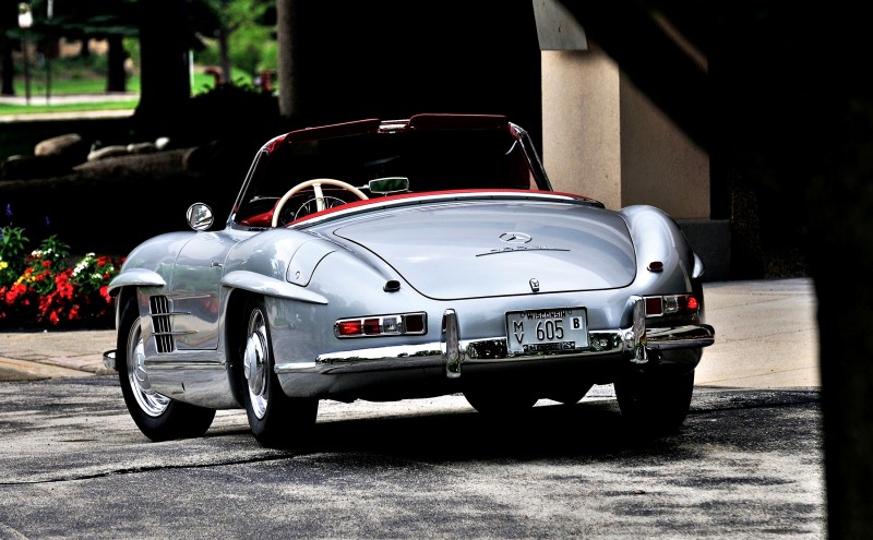 1963 Mercedes-Benz 300SL Roadster 19