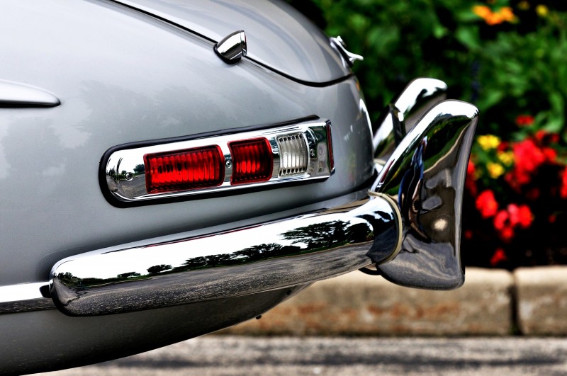 1963 Mercedes-Benz 300SL Roadster 21