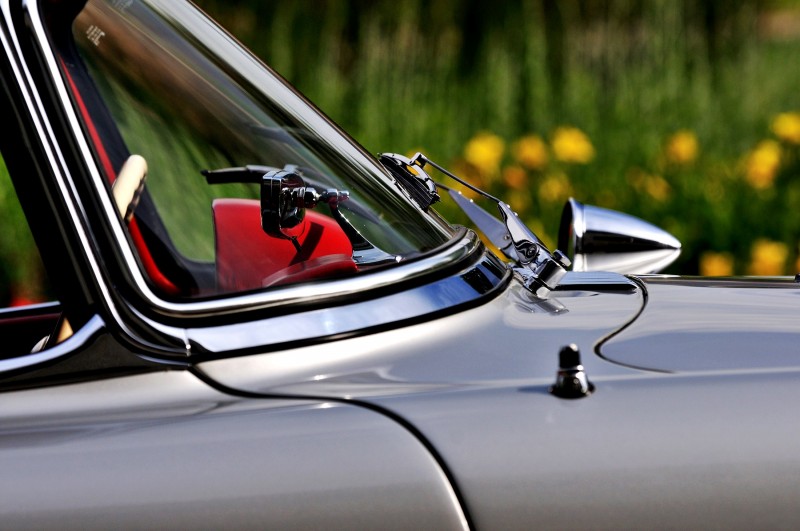 1963 Mercedes-Benz 300SL Roadster 34