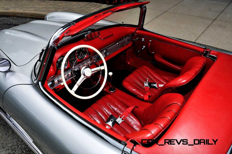 1963 Mercedes-Benz 300SL Roadster 4