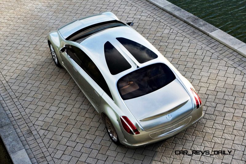 2008 Mercedes-Benz F700 25