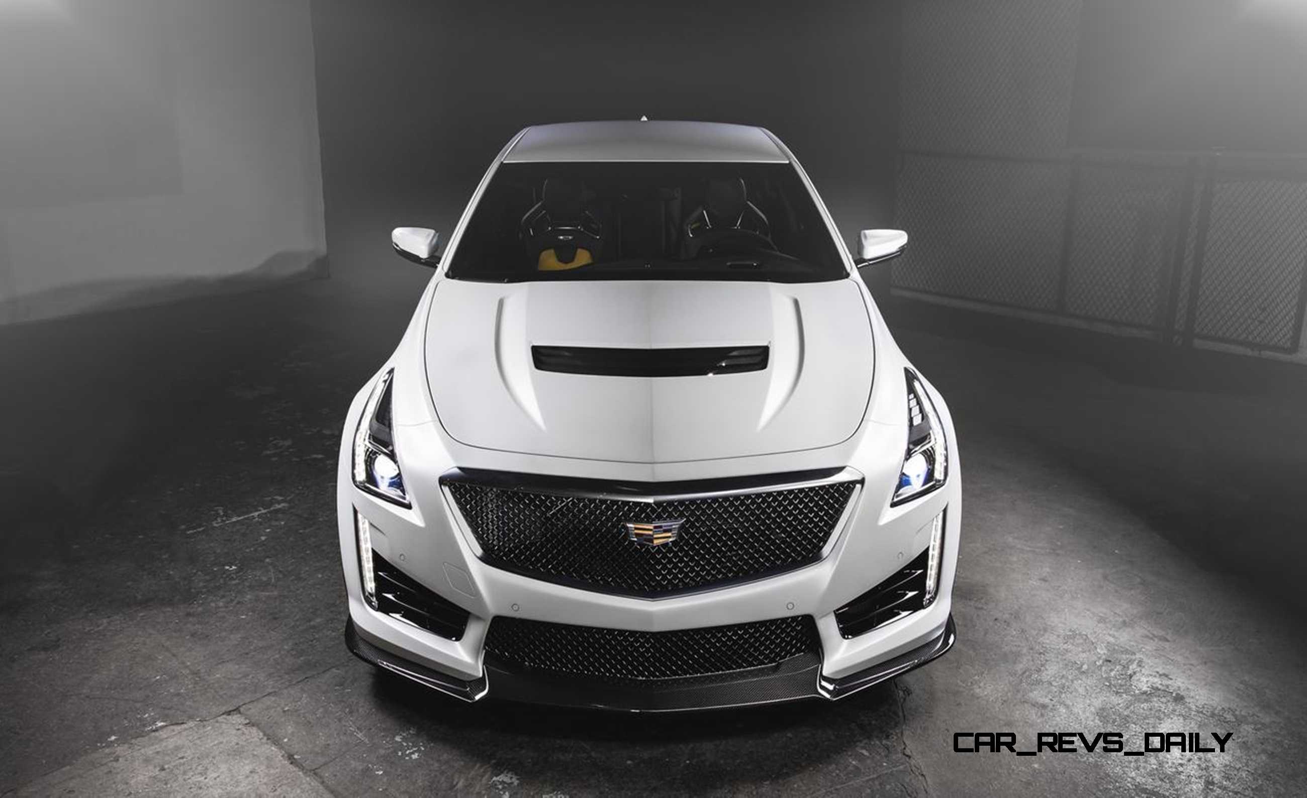 2016-Cadillac-CTS-V-Crystal-White-Tricoa