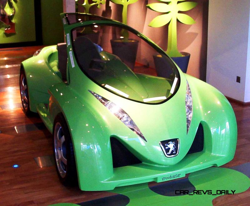 Concept Flashback - 2000 Peugeot City Toys - Kartup, Vroomster, eDoll and Bobslid 14