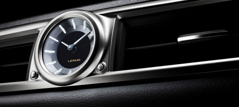 2014_Lexus_GS_350_025
