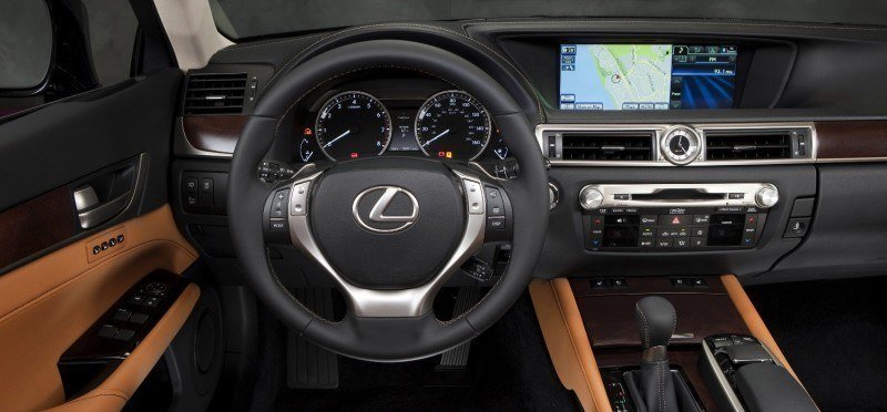 2014_Lexus_GS_350_031