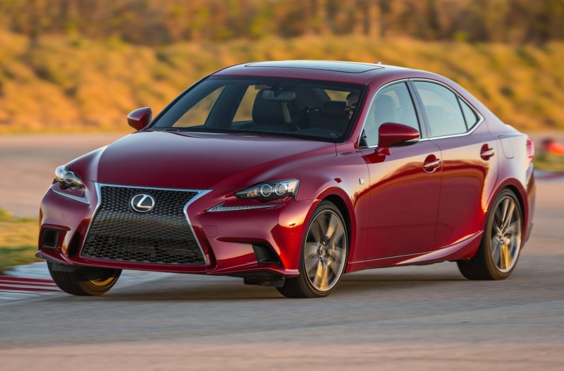2014_Lexus_IS_350_F_SPORT_030